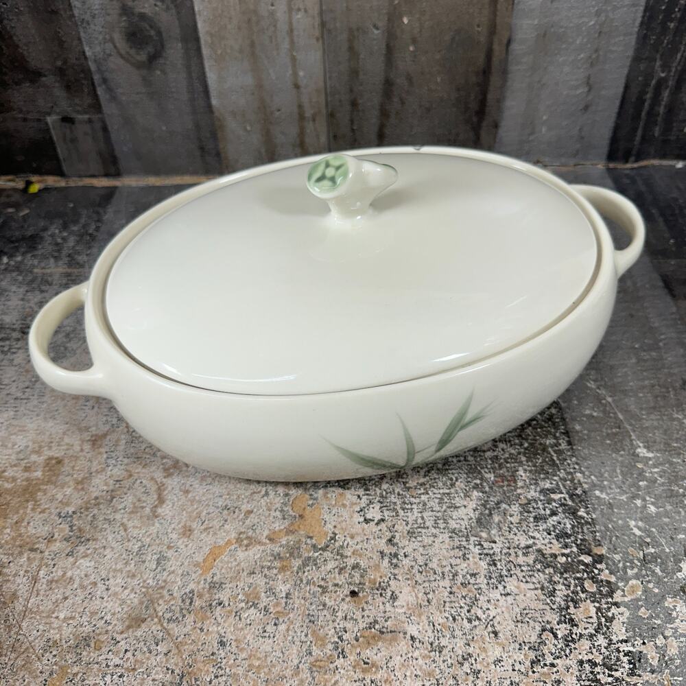 Winfield Pottery Casserole Green‎ Bamboo Oval Casserole Dish